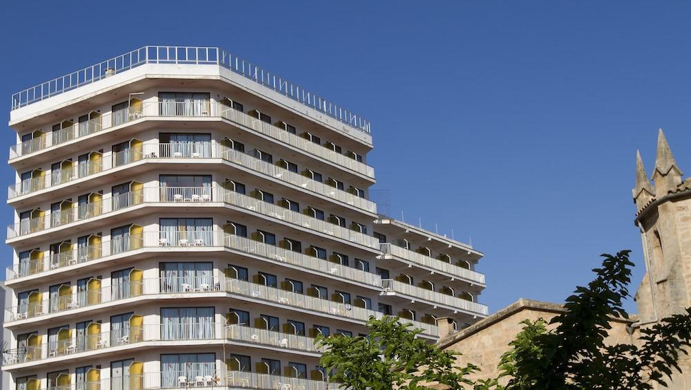 Отель Bluesea Arenal Tower Adults Only Эл Аренал Экстерьер фото