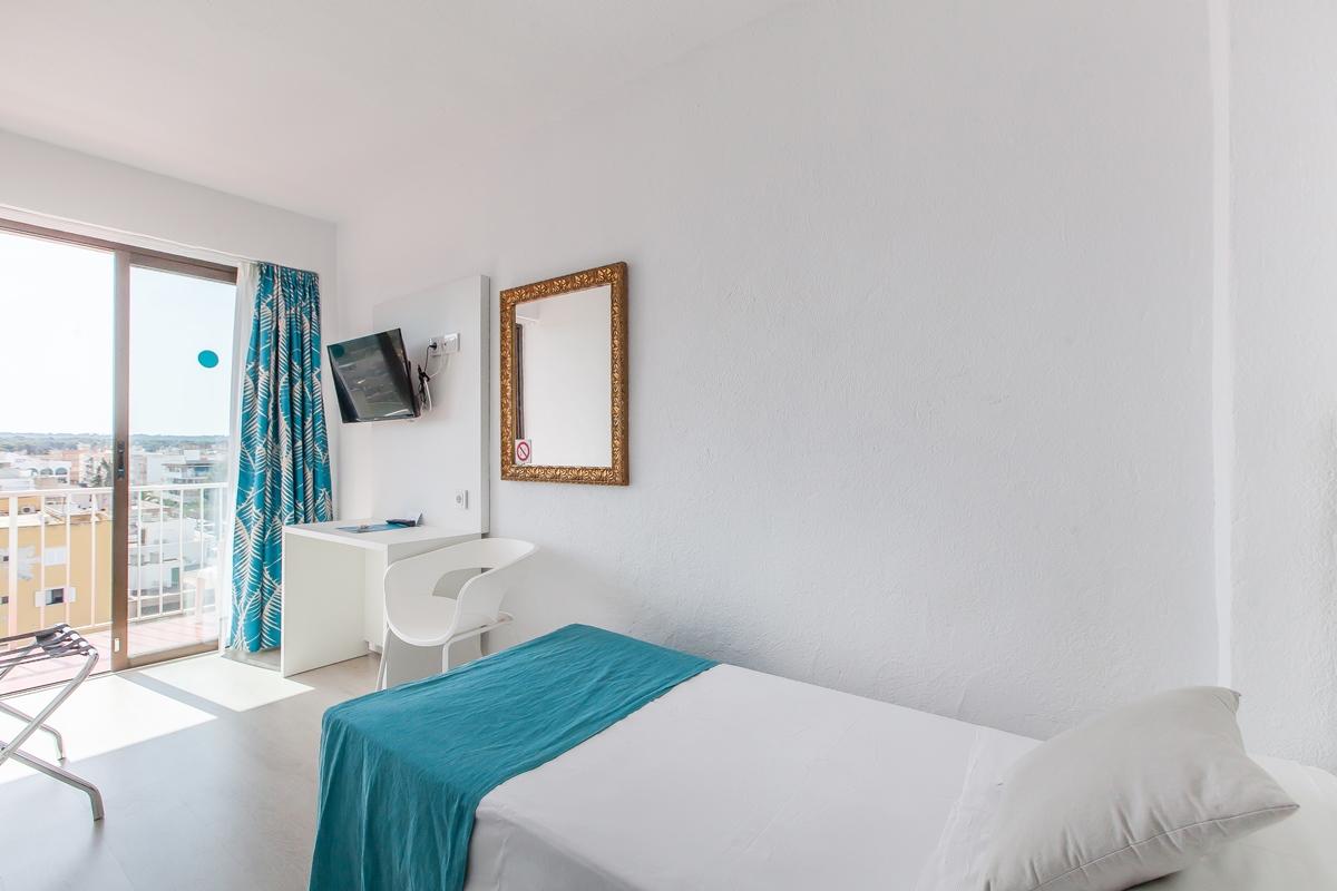 Отель Bluesea Arenal Tower Adults Only Эл Аренал Экстерьер фото