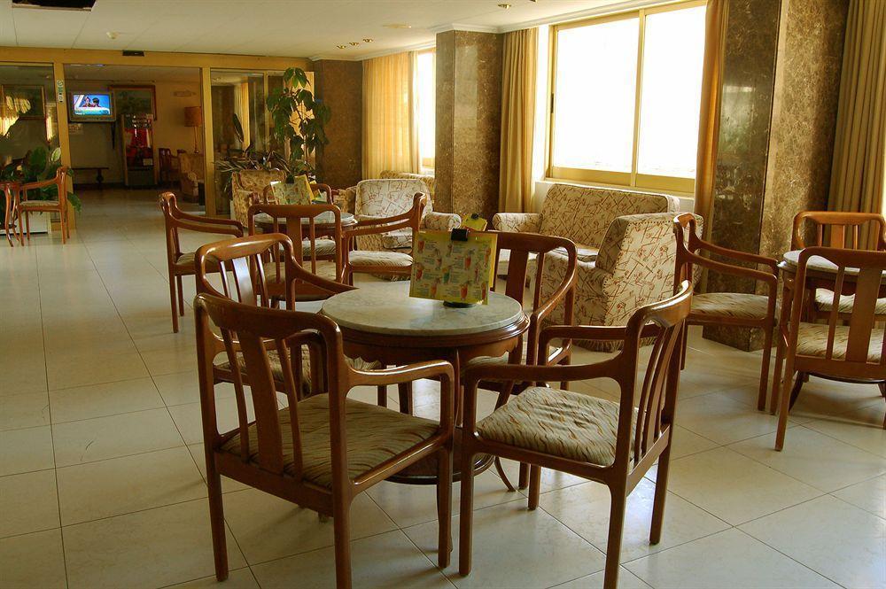 Отель Bluesea Arenal Tower Adults Only Эл Аренал Экстерьер фото