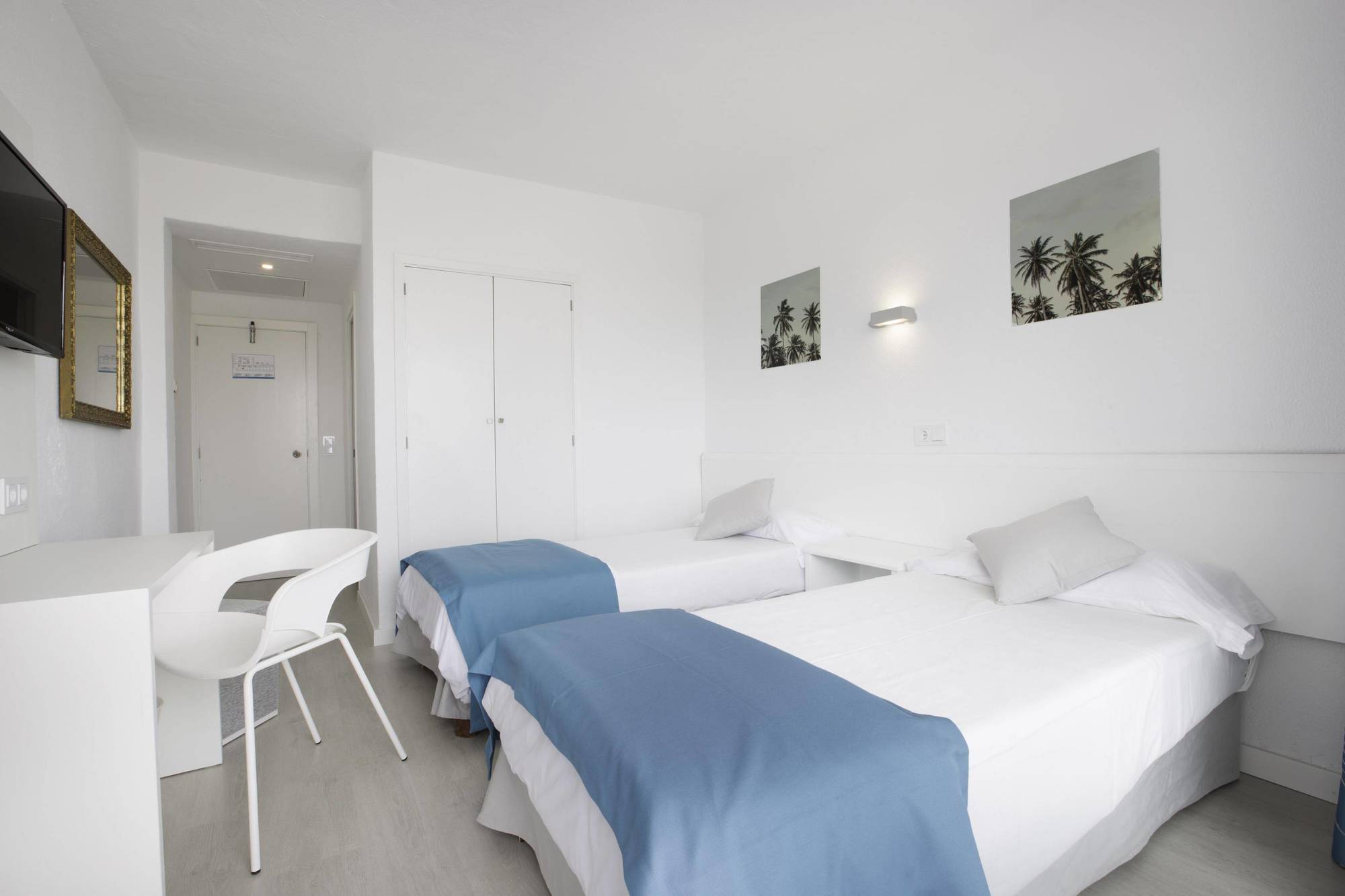 Отель Bluesea Arenal Tower Adults Only Эл Аренал Экстерьер фото